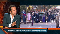 La reacción de 'Horizonte' a los abucheos e insultos contra Pedro Sánchez en el desfile del 12 de octubre: "Se esconde en las enaguas del Rey"