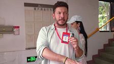Prohíben que 'En el punto de mira' grabe en una fábrica de China: ''Tenemos un problema''