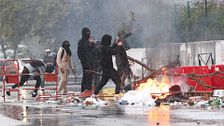 Los institutos siguen ‘ardiendo’ en Francia con 2.000 detenidos y casi 300 agentes heridos