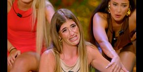 Paula se rompe al ver entrar a la tentadora favorita de Kico a su habitación: "No me lo estoy creyendo"