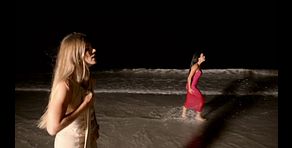 Gema y Paula corren desesperadas por la playa en busca de sus novios mientras Paola estalla: “¡Yo no puedo con esto!”