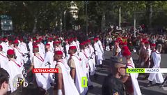 Aplausos y gritos de ‘Yo soy español’ al paso de los regulares de Ceuta durante el desfile del 12 de octubre