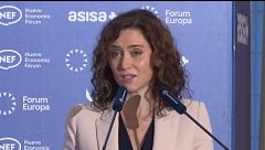Ayuso advierte a la ciudadanía de que “no voten por correo” y afirma que “Sánchez se va porque no puede más”