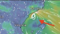 Un grupo de tormentas retroalimentándose formaron una especie de ciclón sobre Barcelona