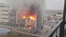 Una explosión en Valdemoro deja un piso calcinado por las llamas y tres perros muertos