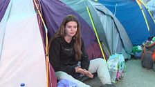 Marina, de 19 años, ilusionada de formar parte de la acampada de Sol: “Me siento otra persona totalmente distinta”