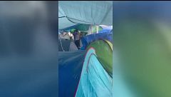 El PP celebra en redes que los “perroflas” de Sol se pudieron duchar gracias a las lluvias