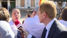 Una vecina de Melilla se convierte en reportera de ‘En boca de todos’ y habla con los Reyes: “Es guapísimo”