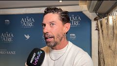 La cara más desconocida de Adrián Lastra: "A la gente le cuesta ver que soy el mismo de las alfombras rojas"