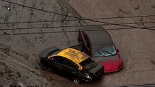 Santiago de Chile, completamente arrasado por una DANA de lodo y agua que inunda todas sus calles
