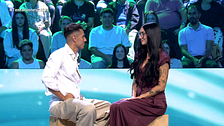 El tonteo entre Naomi Asensi y Andrea Sabatini en 'El debate de las tentaciones': "No aguanta la mirada"