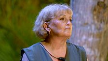 Chari, la madre de Gema, responde la pregunta de Sandra Barneda: "¿Crees que tu hija ha venido a dejar a Rubén?"