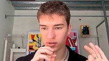 Gleb Razgar, científico, explica cómo es posible alcanzar la “inmortalidad digital”