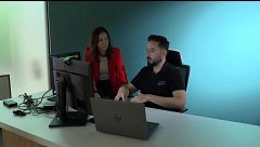 Noticias Cuatro presencia una negociación en tiempo real con hackers del la organización Akira: “La última opción es pagar”