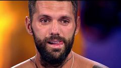 Albert Barranco, muy emocionado en plató tras haber tenido que abandonar por decisión del equipo médico: "Me da impotencia tener que estar aquí tan pronto"