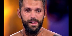 Albert Barranco, muy emocionado en plató tras haber tenido que abandonar por decisión del equipo médico: "Me da impotencia tener que estar aquí tan pronto"