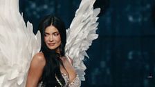 Así es el avión de Kylie Jenner: 63 millones de euros y decorado en tonos rosas