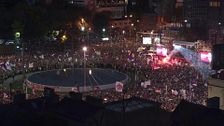 Los estudiantes serbios se concentran en Belgrado en el impulso final a su experimento electoral