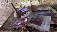 Las familias de la DANA recuperan sus recuerdos gracias a un proyecto que ha restaurado 340.000 fotografías manchadas de barro