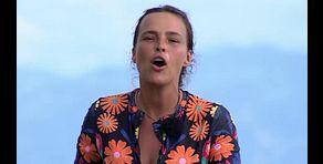 Marta Peñate habla de la profesión de su padre y sus orígenes para defenderse de las críticas de María Jesús Ruiz