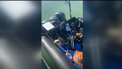 Una narcolancha embiste a una patrullera de la Guardia Civil en el Guadalquivir: hay varios agentes heridos y cinco detenidos