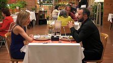 Diana somete a un tercer grado a su cita: "Creo que oculta algo"