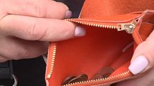 El uso del efectivo se mantiene en el 57% en comercios en 2026 frente a las tarjetas de crédito