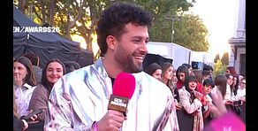 Javi de Hoyos, sobre su "espectacular" look para los GenZ 2026: "Había que cumplir bien con el dress code"