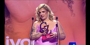 Martha Caballero y su forma única para contar el true crime ganan en la categoría ‘Podcast y Audio by iVoox’