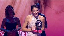 Crys Dyaz gana el premio en la categoría ‘Health & Sports by Aguacate y Mango de España’