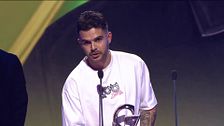 Eco Juan Manuel, tras ganar en la categoría ‘Medio Ambiente y Sostenibilidad by Granini’: “Si queréis un perro, adoptad"