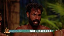 Asraf reacciona a las críticas de sus compañeros: "Se me juzga cada acto, se duda de todo lo que hago"