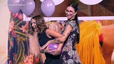 ¡Momentazo! Los colaboradores explotan globos en el juego de la tentación: "Es lo más divertido que he hecho en todo el mes"