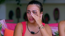 Mara descubre que Miguel ha pedido una hoguera de confrontación: "No sé qué hacer con mi vida"