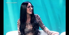 Naomi se declara fan de Nieves: "Me da las vibras de la típica malvada de la peli"