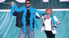 Los colaboradores hacen el viral baile de Estela Reynolds 'La mar está fresquíbiris'