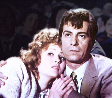 Straziami, ma di baci saziami