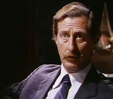 7 cadaveri per Scotland Yard