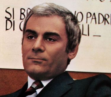 Sbatti il mostro in prima pagina