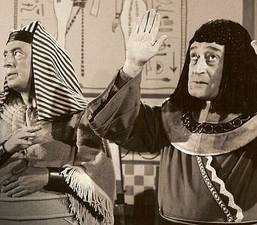 Totò contro Maciste