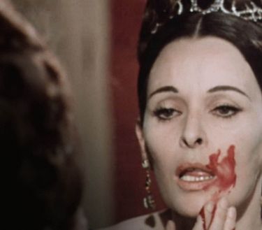 Le vergini cavalcano la morte