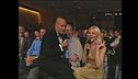 Antonella Elia co-conduce con Claudio Bisio la prima puntata di Zelig - Facciamo Cabaret