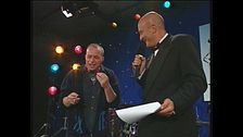Marco Della Noce per la prima volta a Zelig - Facciamo Cabaret