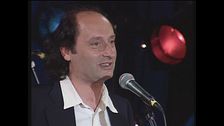 L'esordio di Antonio Cornacchione a Zelig - Facciamo Cabaret