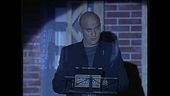 La parabola del giorno di Claudio Bisio a Zelig 2000