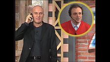 Leonardo Manera lavora in un call center