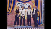 James Tont e Daniele Silvestri insieme a Zelig Circus 2003