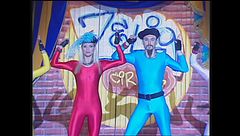 Le tutine ballano con Michelle Hunziker a Zelig Circus 2003