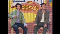 Ficarra e Picone e la difficoltà con l'euro