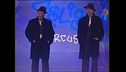 I criminali Gin & Fizz incontrano il loro boss, e suo cognato, a Zelig Circus 2004